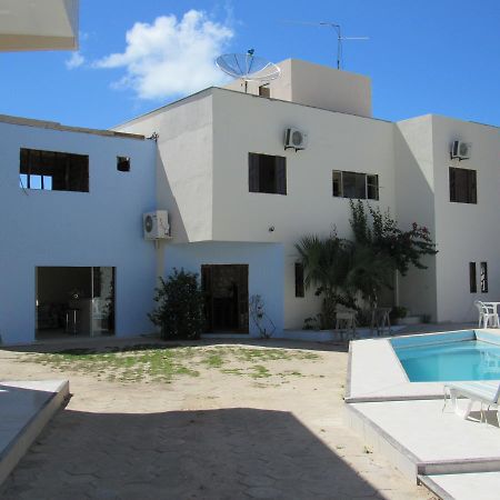 Franz Beach Hotel Nova Viçosa Extérieur photo